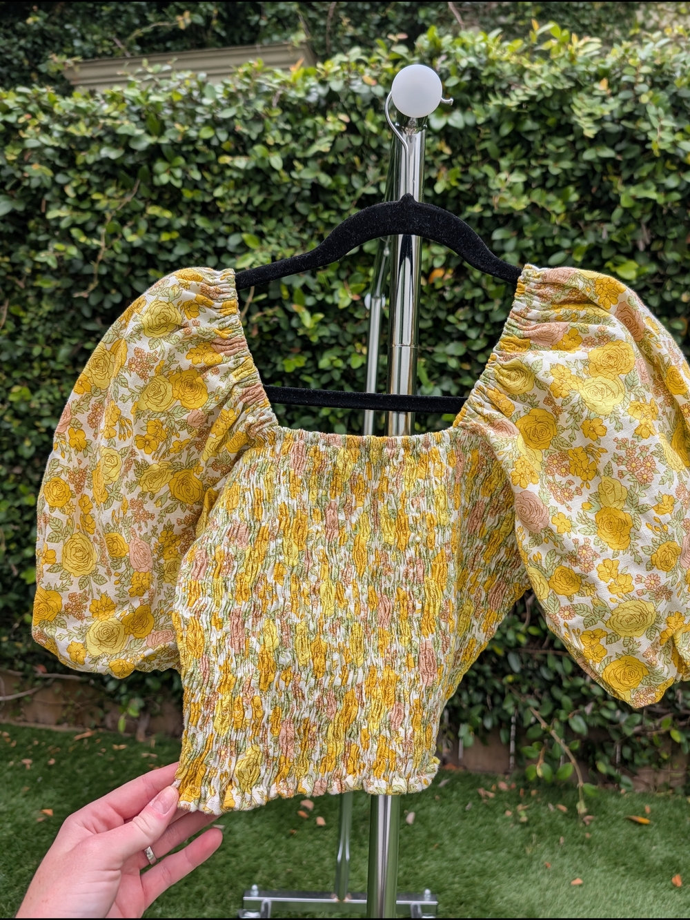 Faithfull the Brand Yellow Floral Puff-Sleeve Smocked Crop Top